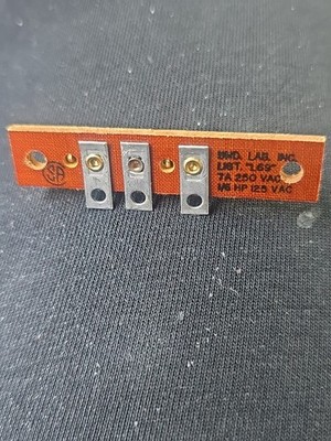 Micro 6619 SK71 HWD Lab List ''L69 7A 250 Vac 1/6 HP 125 Vac