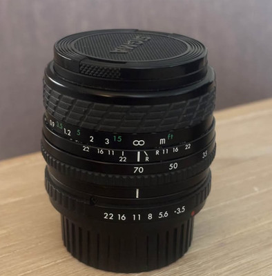 Sigma Zoom Master 1:3.5-4.5 F-35 - 70mm Made In Japan PB mount