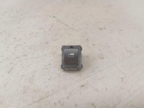 BMW 7 E65, E66, E67 Fensterheber Schalter Vorne rechts 8379597 2.99 27631382