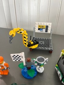 Lego - World Racers - Gator Swamp #8899 COMPLETE!