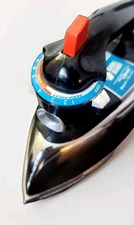 Vintage Black & Decker The Classic Steam Dry Iron Tested 