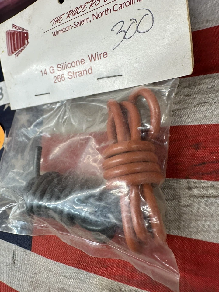 VINTAGE THE RACERS EDGE RC ELECTRICAL WIRE: 14 Gauge Silicone Wire / 266 Strand - Image 3 of 4