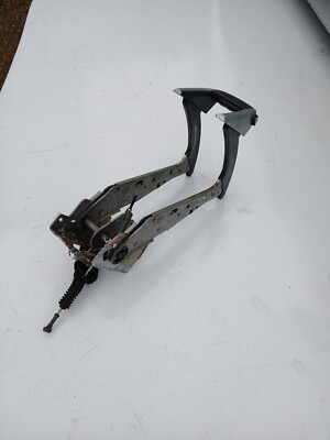 VAUXHALL ZAFIRA B HAND BRAKE LEVER HANDLE MECHANISM WITH PUSH BUTTON 2005-2013
