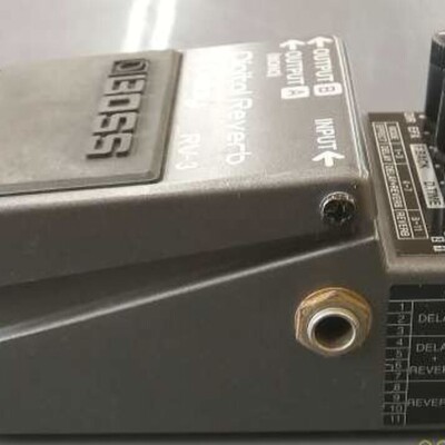 BOSS RV-3 Digital Reverb Delay Guitar Effects Pedal from