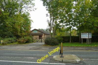 Photo 6x4 Sewardstone Evangelical Church Chingford Sunday service 11 a.m. c2012