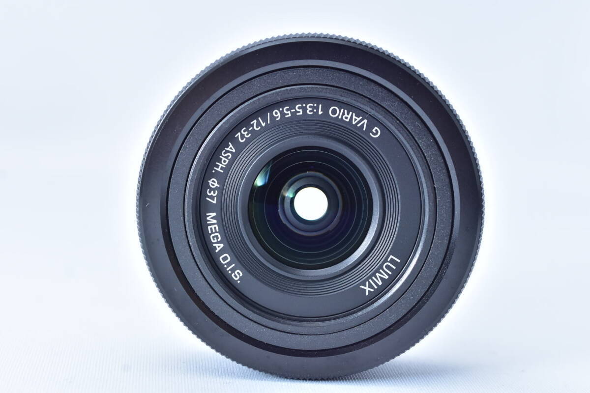 MintPanasonic Panasonic H-FS12032 -K LUMIX G VARIO 12-32mm