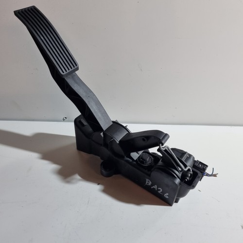 A24* Mercedes-Benz W245 W169 Gaspedal Fahrpedal A1693000504 1693000504