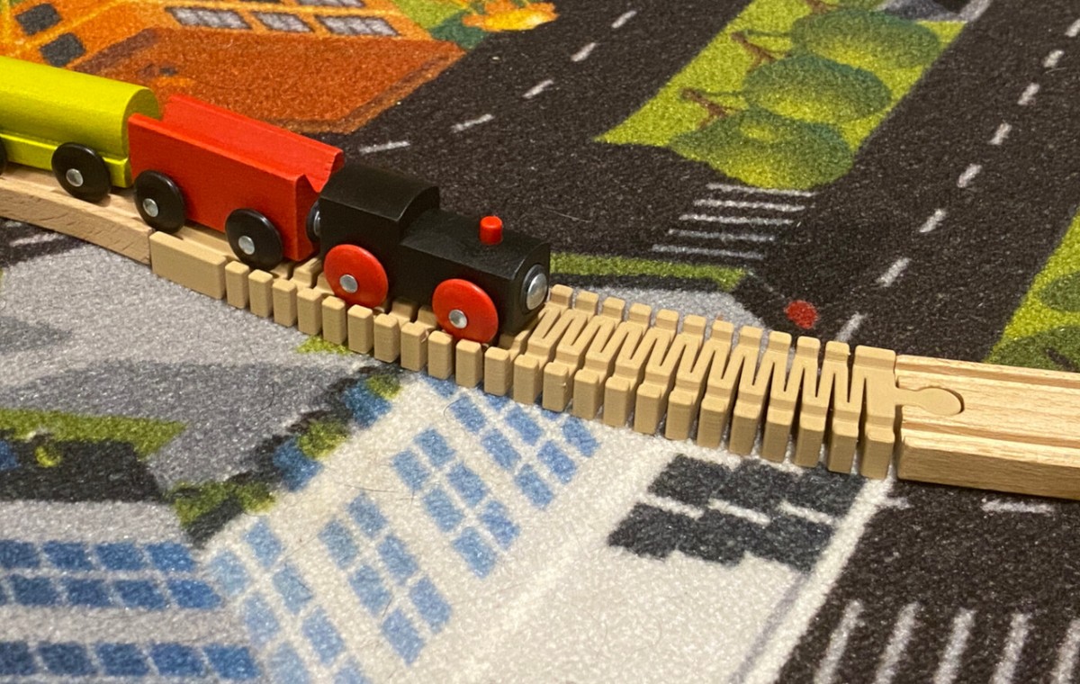 Rail Flexible Courbé Jusqu'à 90° Pour Chemin De Fer En Bois – Compatible Brio, Eichhorn, IKEA Lillabo, Avec Adaptateur (16 Cm)