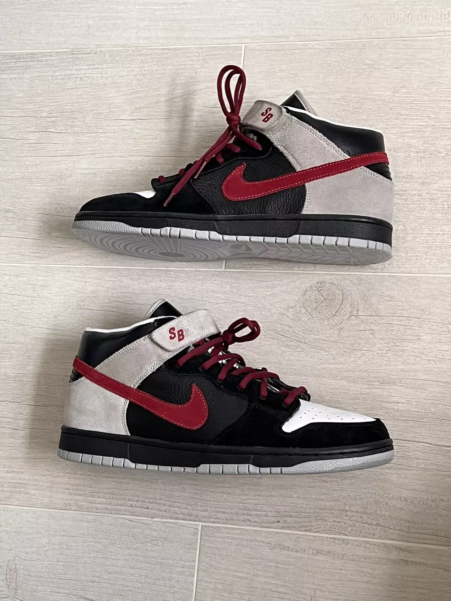 Nike Dunk SB November Rain Guns-N-Roses Size 11.5