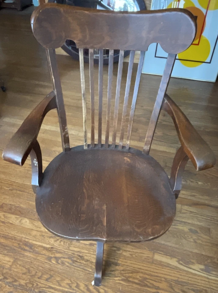Antigua silla de oficina giratoria de madera con brazos Brooklyn Chair Company etiqueta Foto 2 de 4