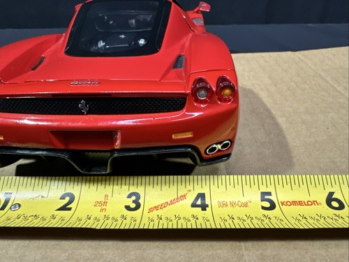 Mattel Hot Wheels 1:18 Scale Enzo Ferrari Red 2002 Diecast Car - Picture 13 of 17