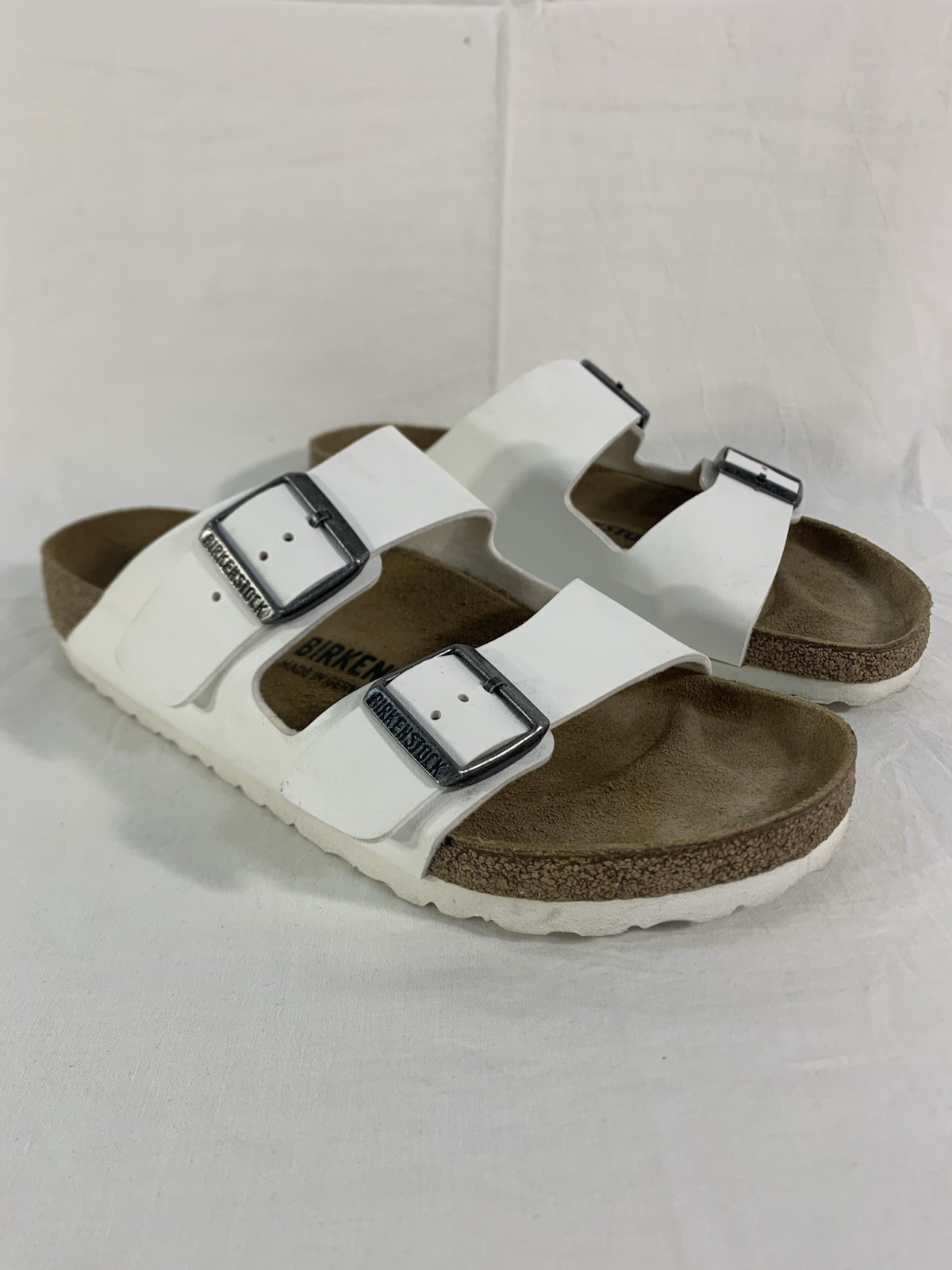 Birkenstock White Sandals 260 Sz 40 L9 M7 Adjustable 2 Straps Slip On Women’s