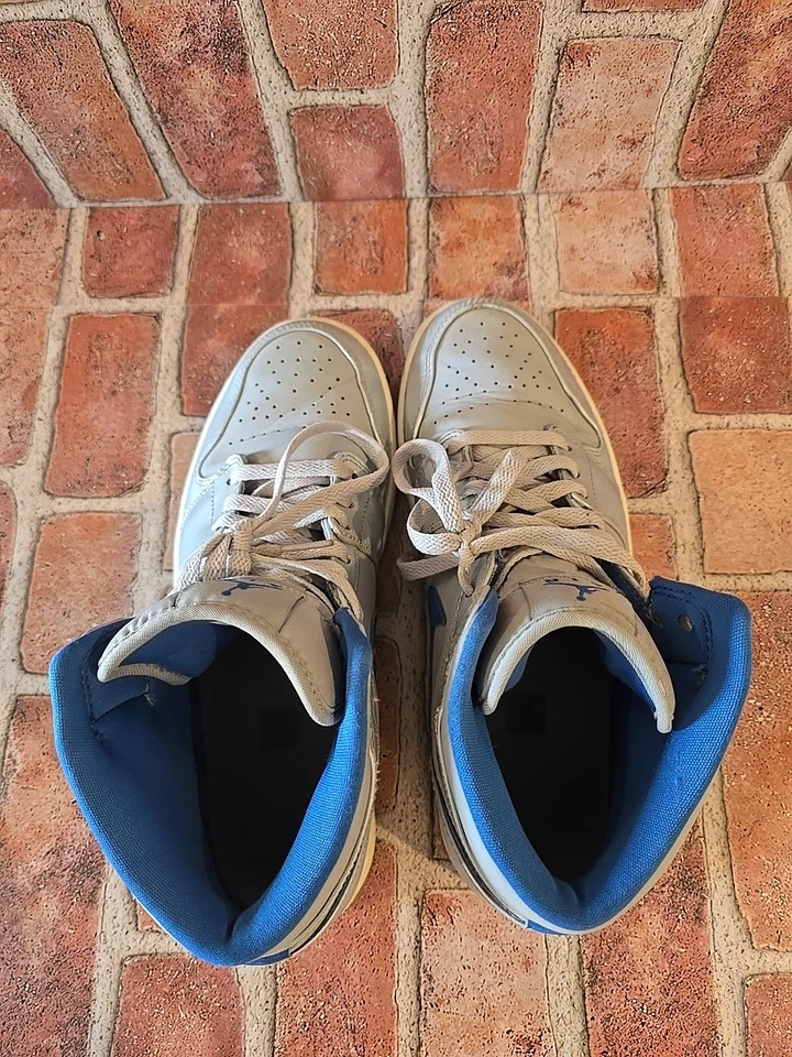 2014 Nike Air Jordan 1 retrô médio cinza lobo prata 554724-025 masculino tamanho 10  - Imagem 4 de 4