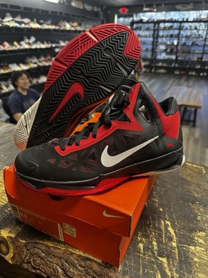 Nike Zoom Hyperchaos Basketball Brand New DEFECTS Size 9.5 Mens Black Red Shoe