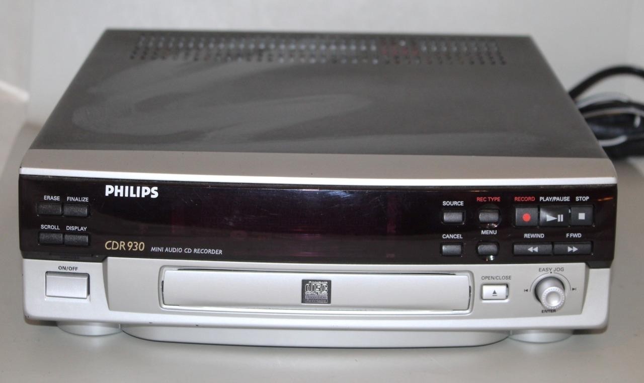 1999 Philips CDR930 Compact Standalone Audio CD Recorder Vin