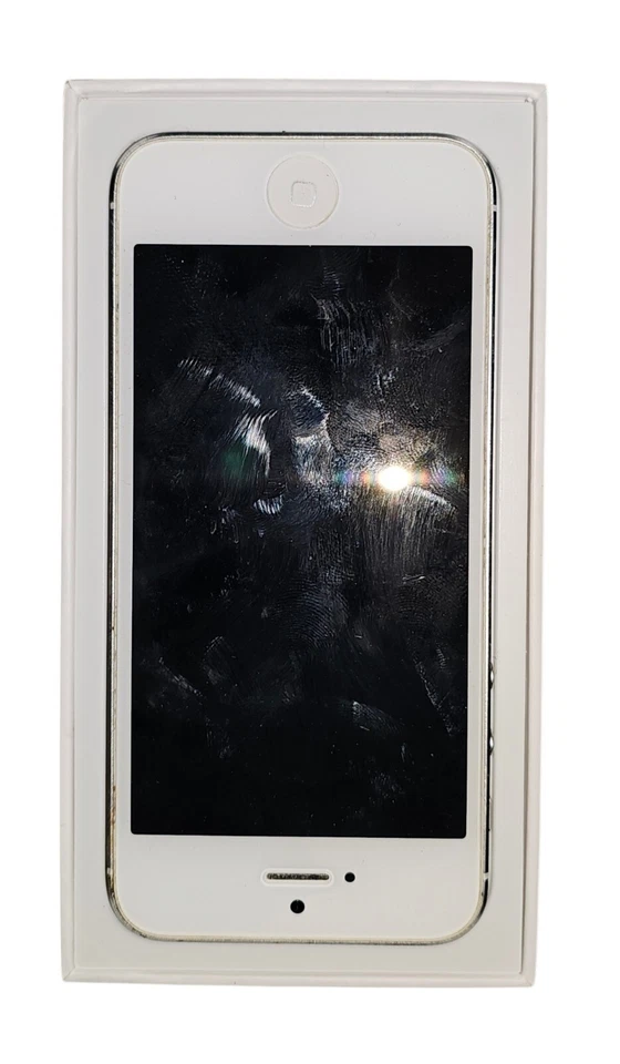 Apple iPhone 5 - 16 GB - Silver White (Unlocked) A1429 For Parts Only No Cord - Image 2 of 4