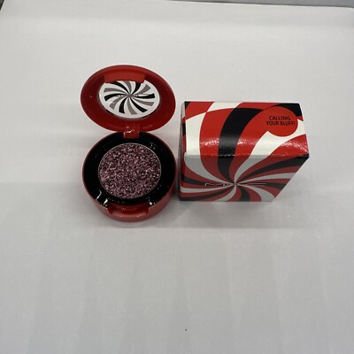 MAC Hypnotizing Holiday Shadeshifter Duochrome Eyeshadow Calling Your Bluff eye