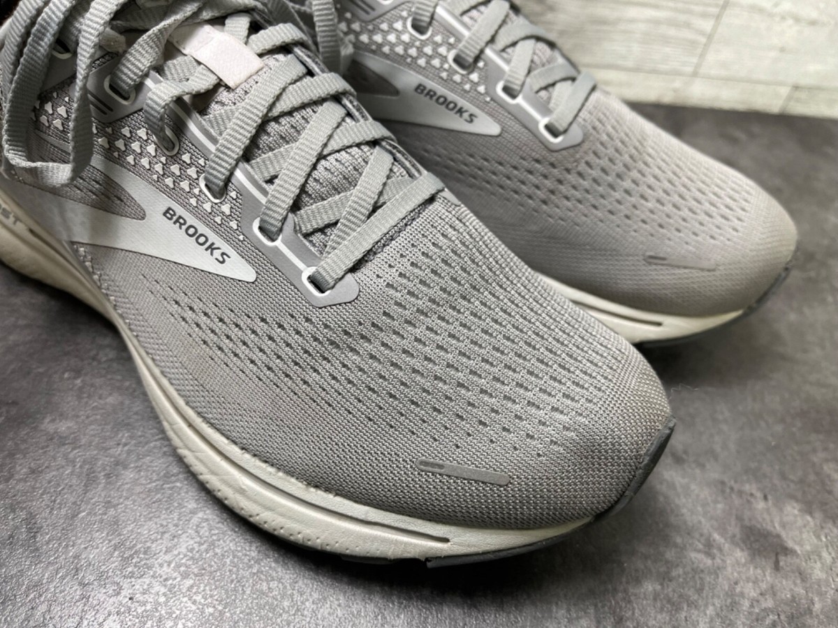 Brooks Sneakers Women 11B Ghost 14 Running Shoes White Grey  display picture 3