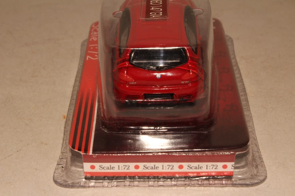 Yat Ming Road Legends Alfa Romeo 147 GTA, rojo escala 1:72 Foto 3 de 4