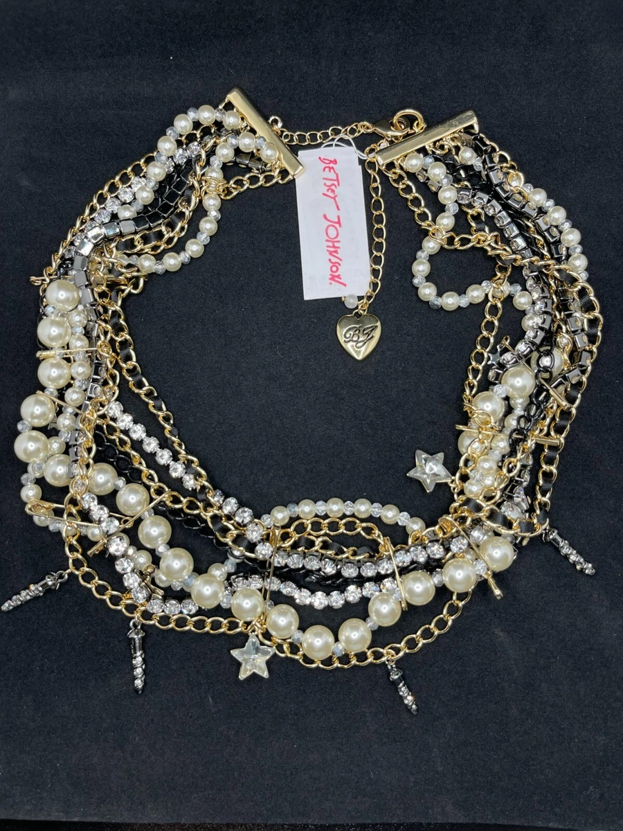 Betsey johnson pearl best sale necklace