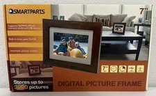 Smartparts SP72 7" Digital Picture Frame - Family Friends Memories Photo Storage
