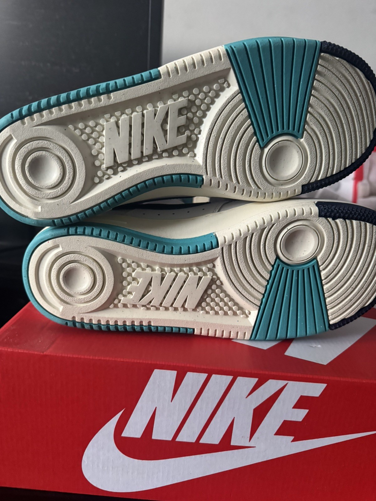WMNS Size 9 - Nike Gamma Force Dusty Cactus W image 6