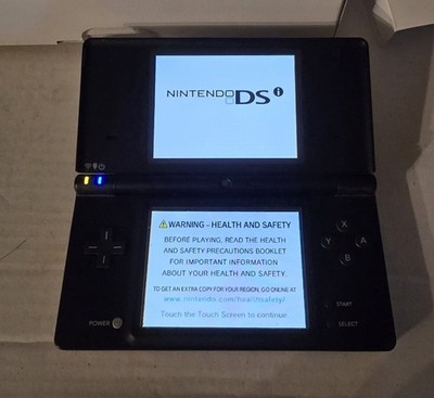 Nintendo DSi Handheld Black Complete In Box