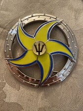 Belt Buckle Men  s Star Spinner Yellow  Blue 4.25  Diameter Silver Trident Logo