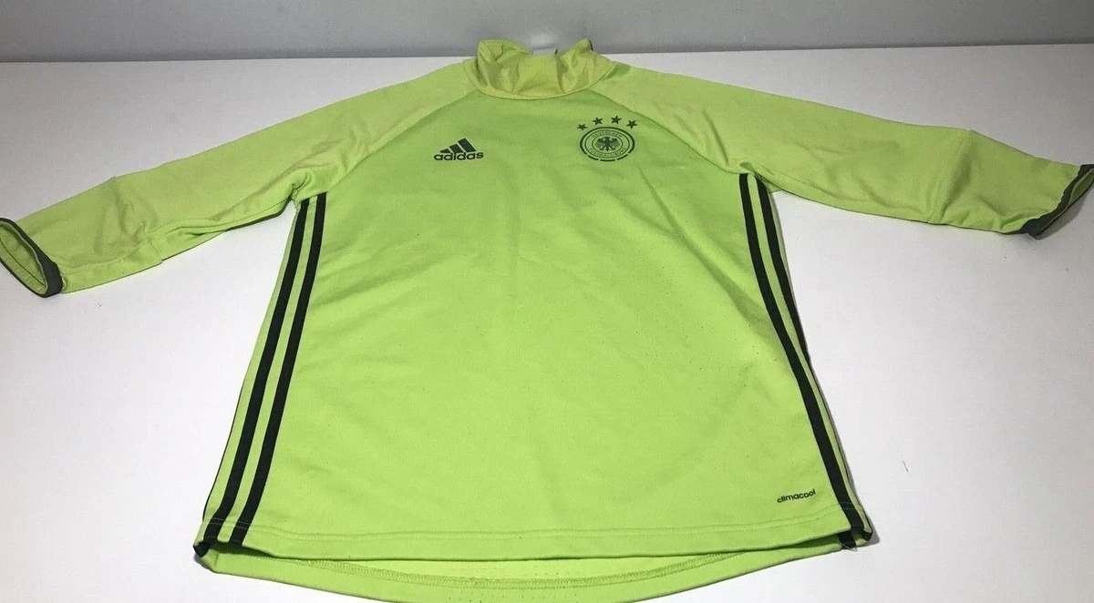 Lime green sales soccer jersey
