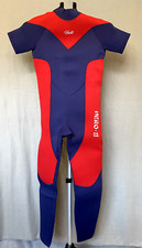 Hevto Hero II Wetsuit Youth 3/2mm Neoprene short sleeve wetsuit. Size 12 NWT.