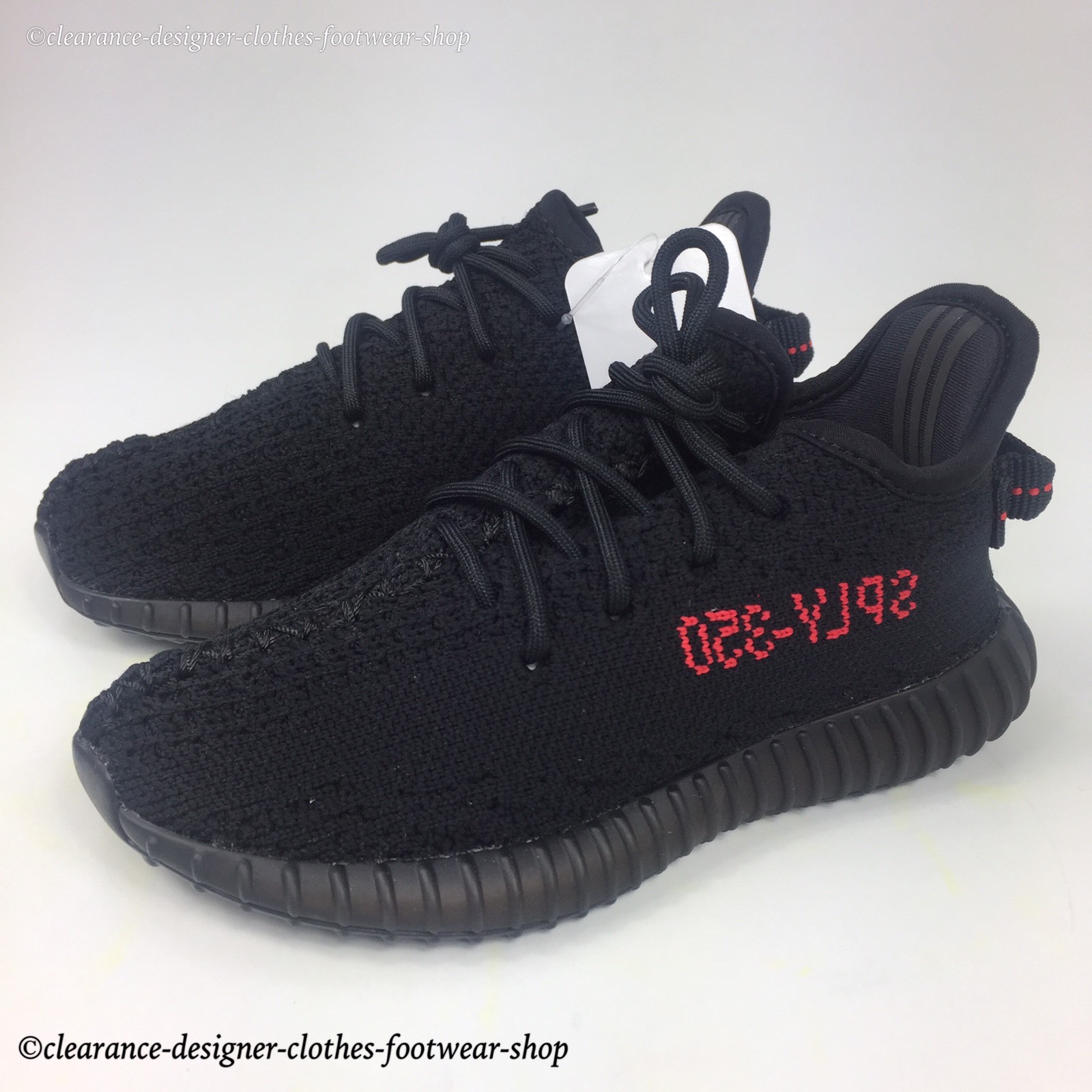 yeezy 350 rouge et noir