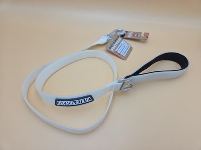 Arcadia Trail 4ft Waterproof Active Comfort Dog Leash GLOW IN THE DARK NWT