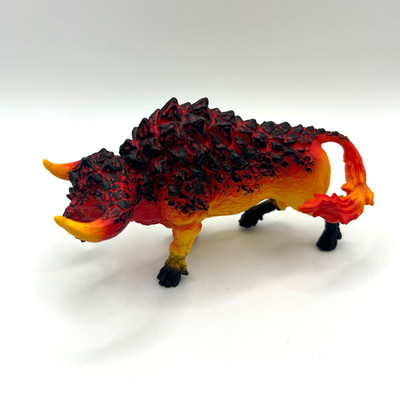 Schleich Eldrador Fire Bull Lava Creature Lifelike Realistic Animal Figure 73527