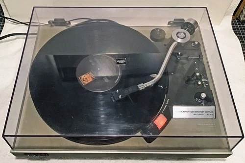 Vintage Technics By Panasonic  SL-23 Semi-Automatic Turntable -