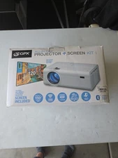 GPX All-In-One Projector + Screen Kit Foldable Anti-Wrinkle Ultra Bright Screen