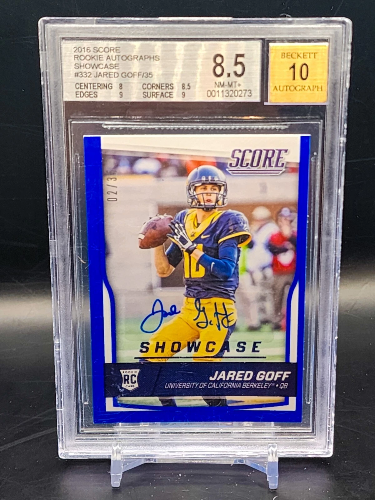 Jared Goff Panini Score #332 Autograph-Showcase