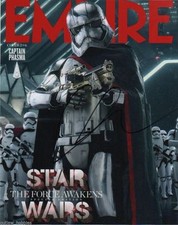 Gwendoline Christie Star Wars Autographed Signed 8x10 Photo COA D