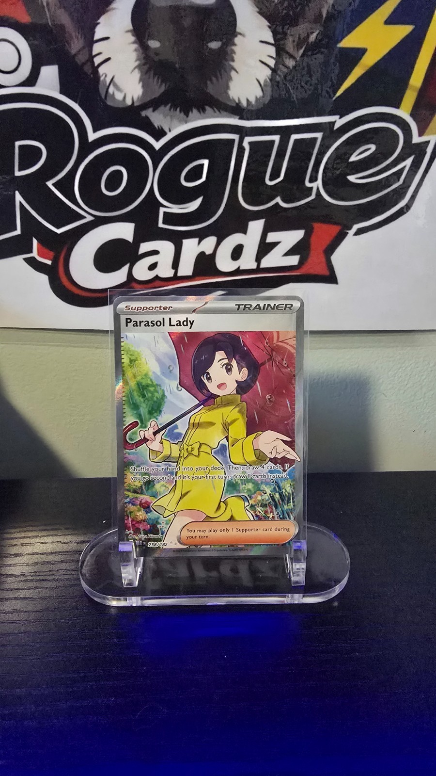 Parasol Lady #238/182 SV04: Paradox Rift Pokemon
