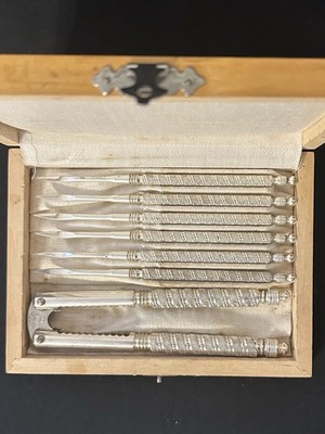 VTG HMQ Silverplated Nutcracker & Pick Set in Wooden Case Early 1900's