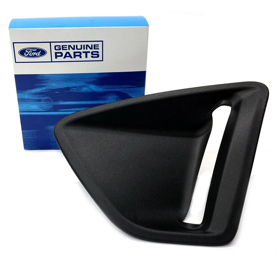 Bisel de cubierta de orificio de luz antiniebla delantera izquierda Ford Fiesta 2011-2013 OEM AE8Z-17E811-CA Foto 2 de 4