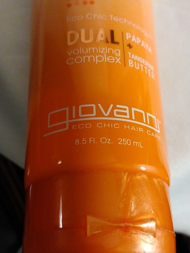 Giovanni 2 Chic Ultra-Volume Conditioner Tangerine & Papaya Butter 8.5 fl oz NEW - Picture 6 of 6