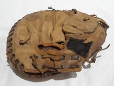Vintage WILSON USA A2556 CATCHERS Glove MITT Hal Smith Autographed Model RH