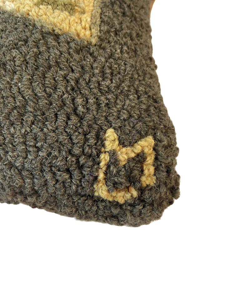 Rare chandler 4 corners pillow Gone Fishing 18X12” 100% Wool Hand Crafted Art - Image 3 of 4