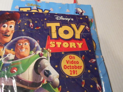 Disney Pixar Toy Story Buzz Woody Video Promo Bolsa K-Mart Puzzle Nuevo - Imagen 11 de 12