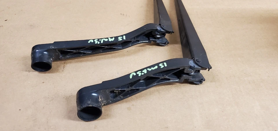 2013-2016 Chevrolet Malibu OEM Driver & Passenger Windshield Wiper Arm Pair - Изображение 2 из 4