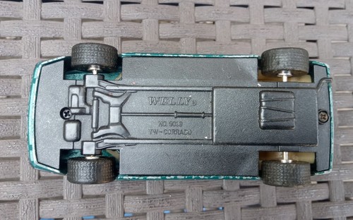 Welly Volkswagen Corrado Green Pull Back And Go Action - Picture 3 of 3