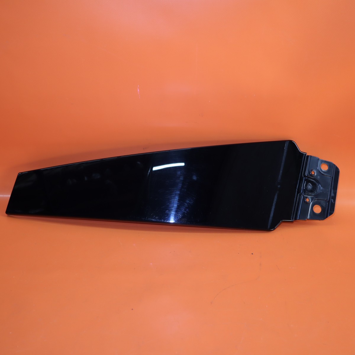 MASERATI GHIBLI TRIM MOLDING PANEL RIGHT FRONT 2014 2015 2016 2017 6700247870