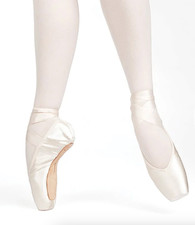 Russian Pointe Encore Pointe Shoe FREE SHIPPING DISCONTINUED