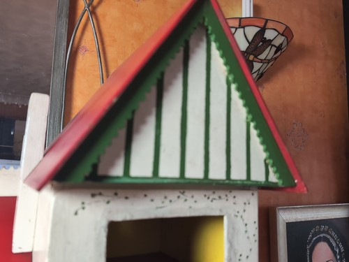 Vintage /Antique.GeeBee Toys.Dolls House. Unfurnished K652 - Picture 3 of 12
