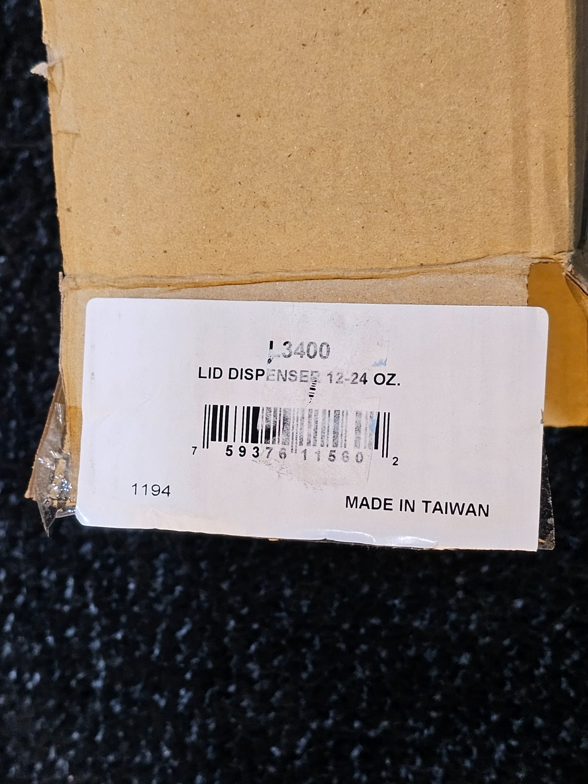 San Jamar L3400 Wall-Mount Lid Dispenser for 12-24 Ounce Cup Lids